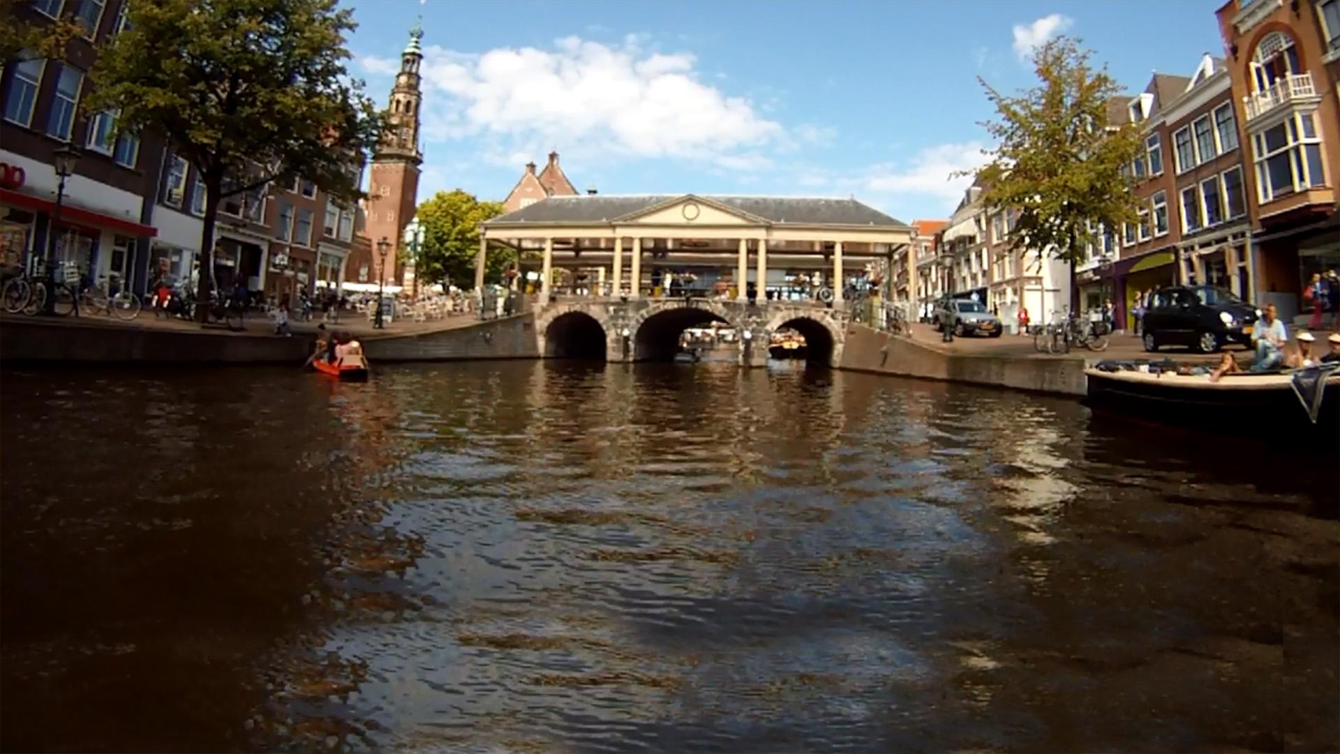 Leiden Grachten - Waterfietsen